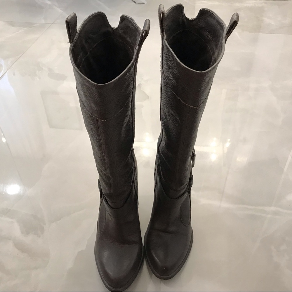 Giani Bernini Dark Brown Heeled Boots
